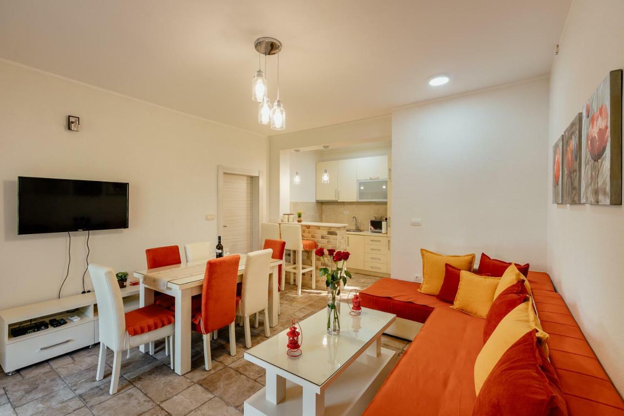 Bobana Apartments ดอนิมอรินิ ภายนอก รูปภาพ