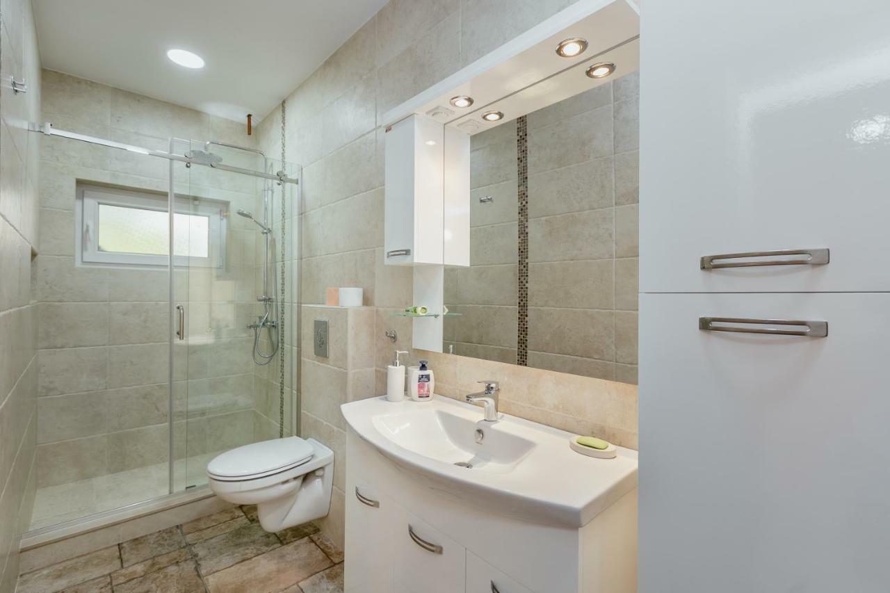 Bobana Apartments ดอนิมอรินิ ภายนอก รูปภาพ