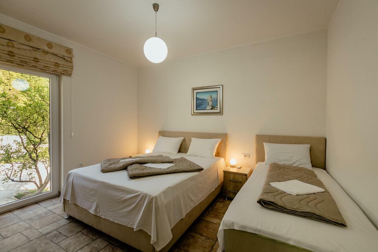 Bobana Apartments ดอนิมอรินิ ภายนอก รูปภาพ